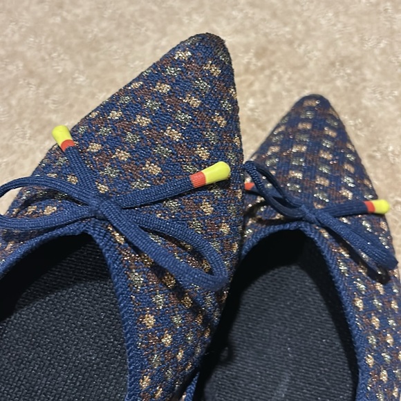 Rothy’s limited edition super cute Point dotted pattern, size 10 - Picture 5 of 5